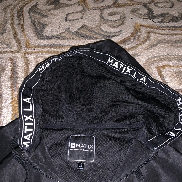 Matix Wind Breaker Hoodie - Picture 3 of 4